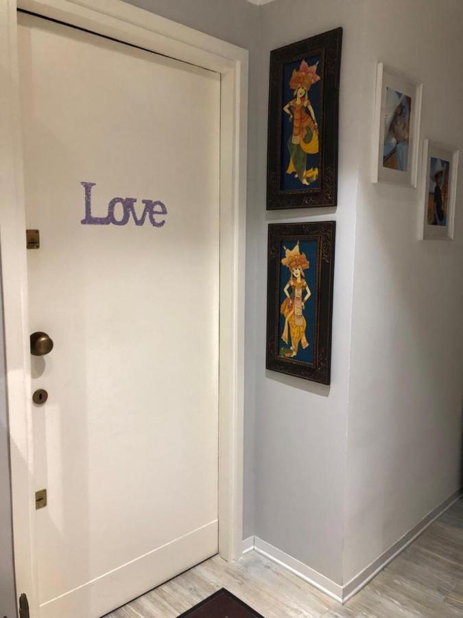 ℒovely & ℰlegant Studio Next To Duomo/Missori Milán Exterior foto