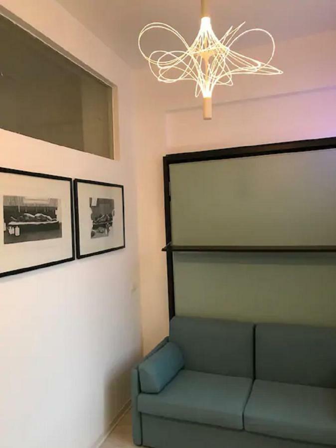 ℒovely & ℰlegant Studio Next To Duomo/Missori Milán Exterior foto
