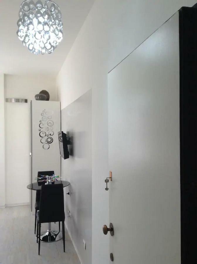 ℒovely & ℰlegant Studio Next To Duomo/Missori Milán Exterior foto