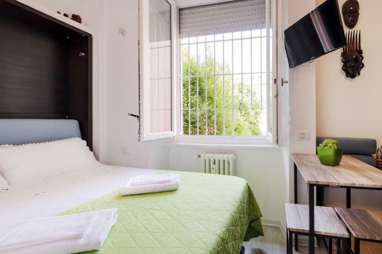 ℒovely & ℰlegant Studio Next To Duomo/Missori Milán Exterior foto