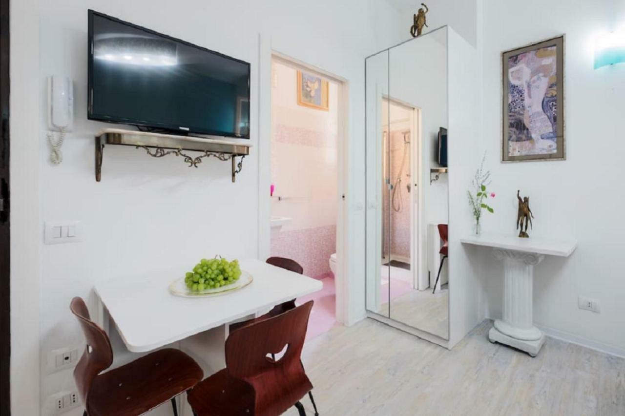 ℒovely & ℰlegant Studio Next To Duomo/Missori Milán Exterior foto