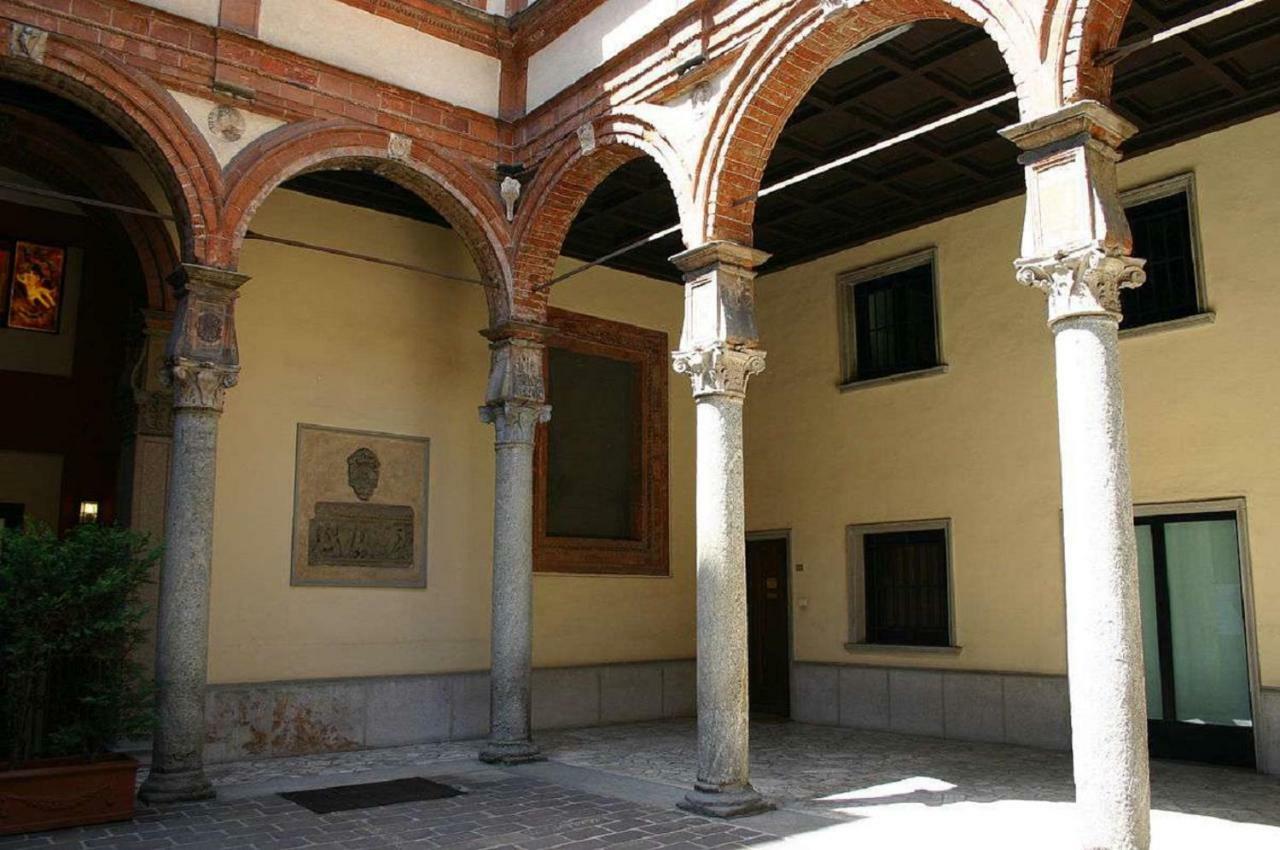 ℒovely & ℰlegant Studio Next To Duomo/Missori Milán Exterior foto